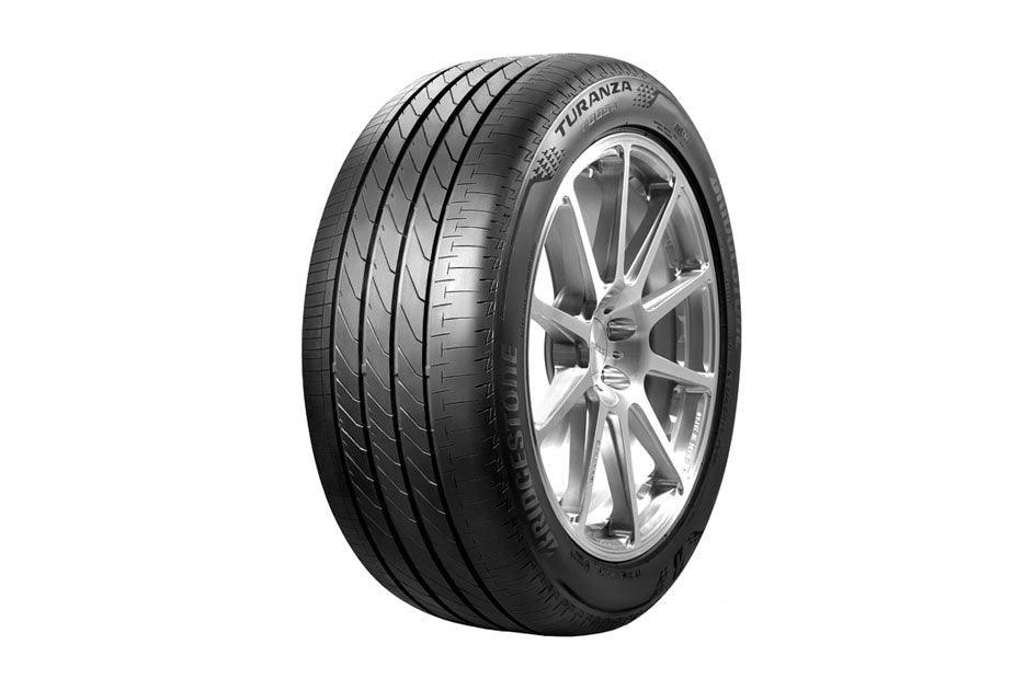 Image of Bridgestone 205/65R15 91V Turanza T005A tire