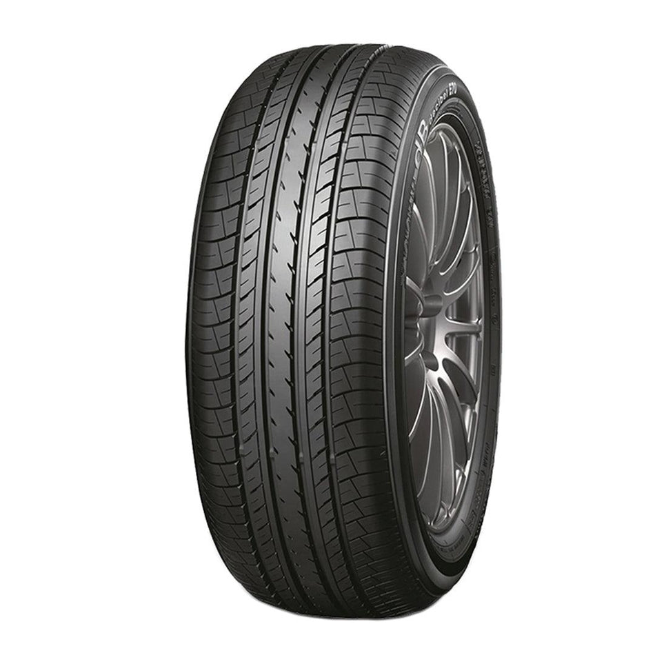 Yokohama 205/65R16 95H BluEarth E70B - 2024 - Drivo.ae