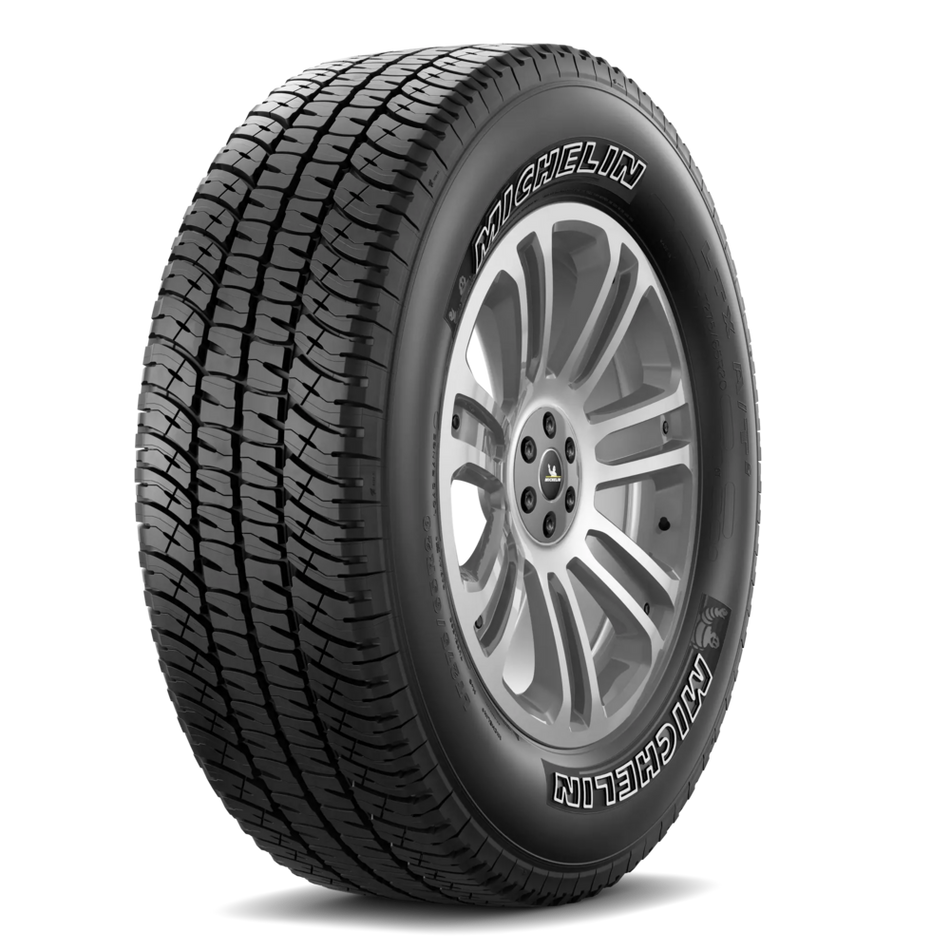 Image of Michelin LT275/70R18 125/122S LTX A/T2 tire